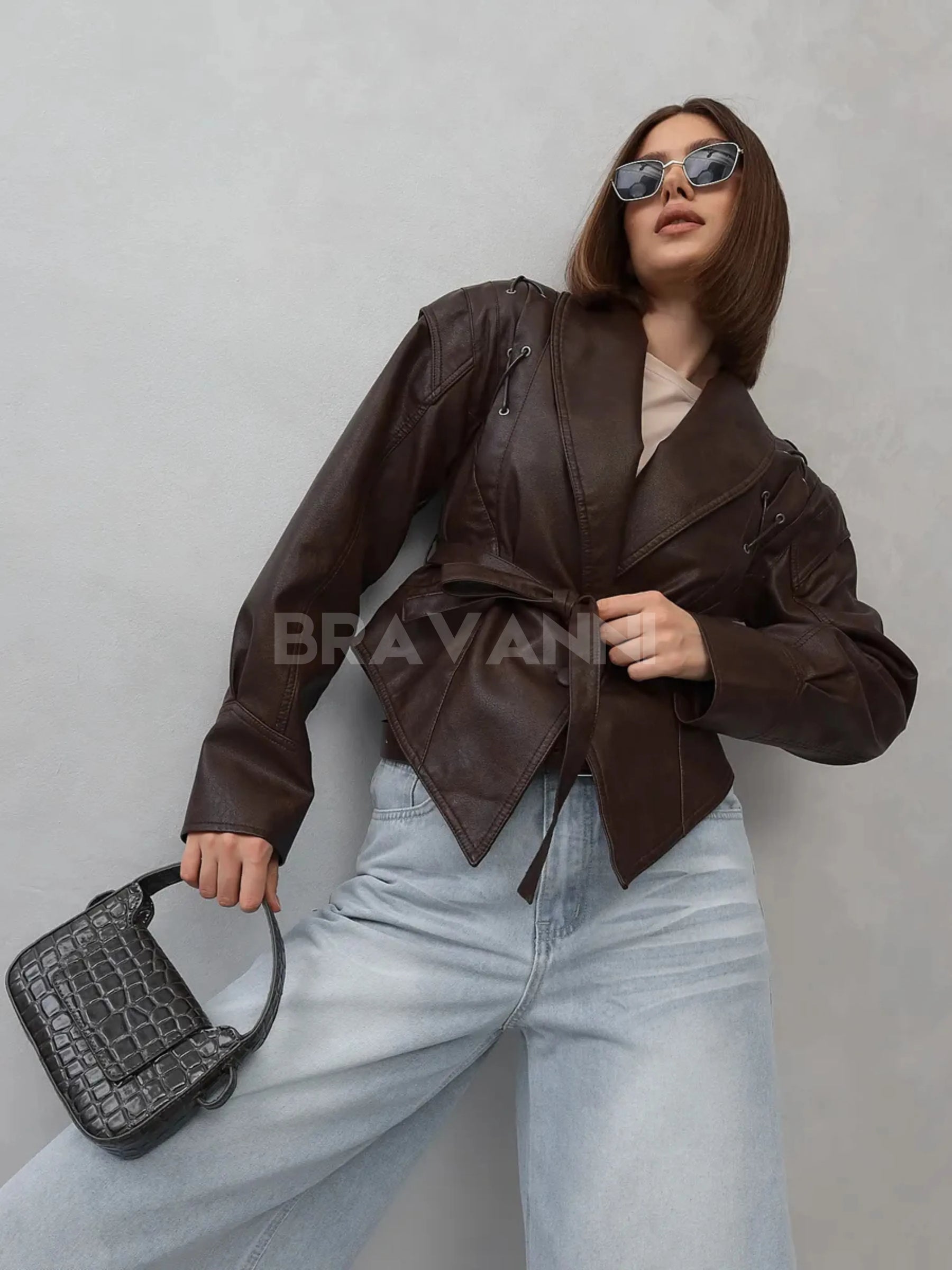 Jaqueta Biker Oversized com Cinto e Botões - BoldChic