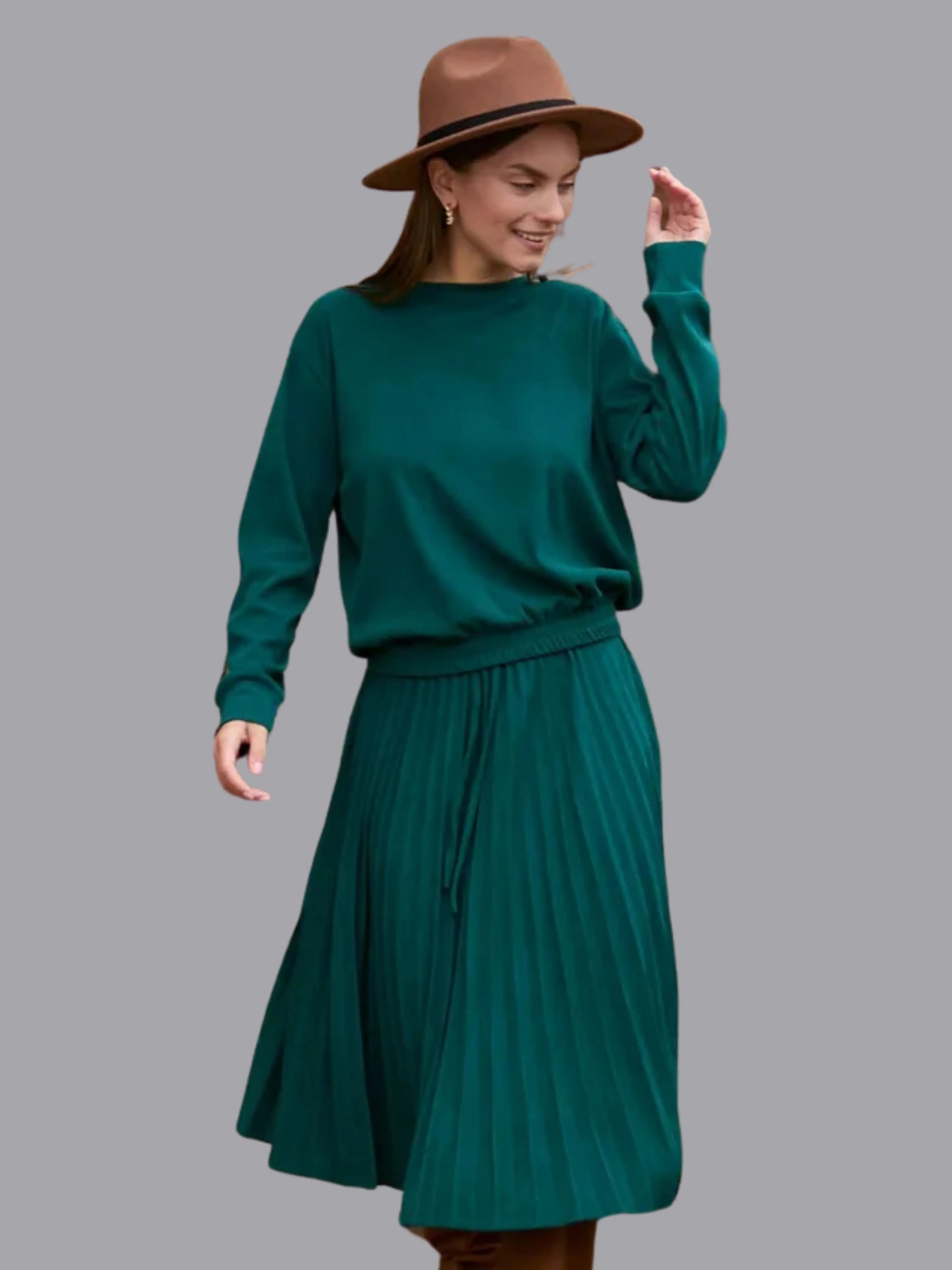 Conjunto Feminino Suéter Oversized com Saia Plissada Midi - MidiLeven