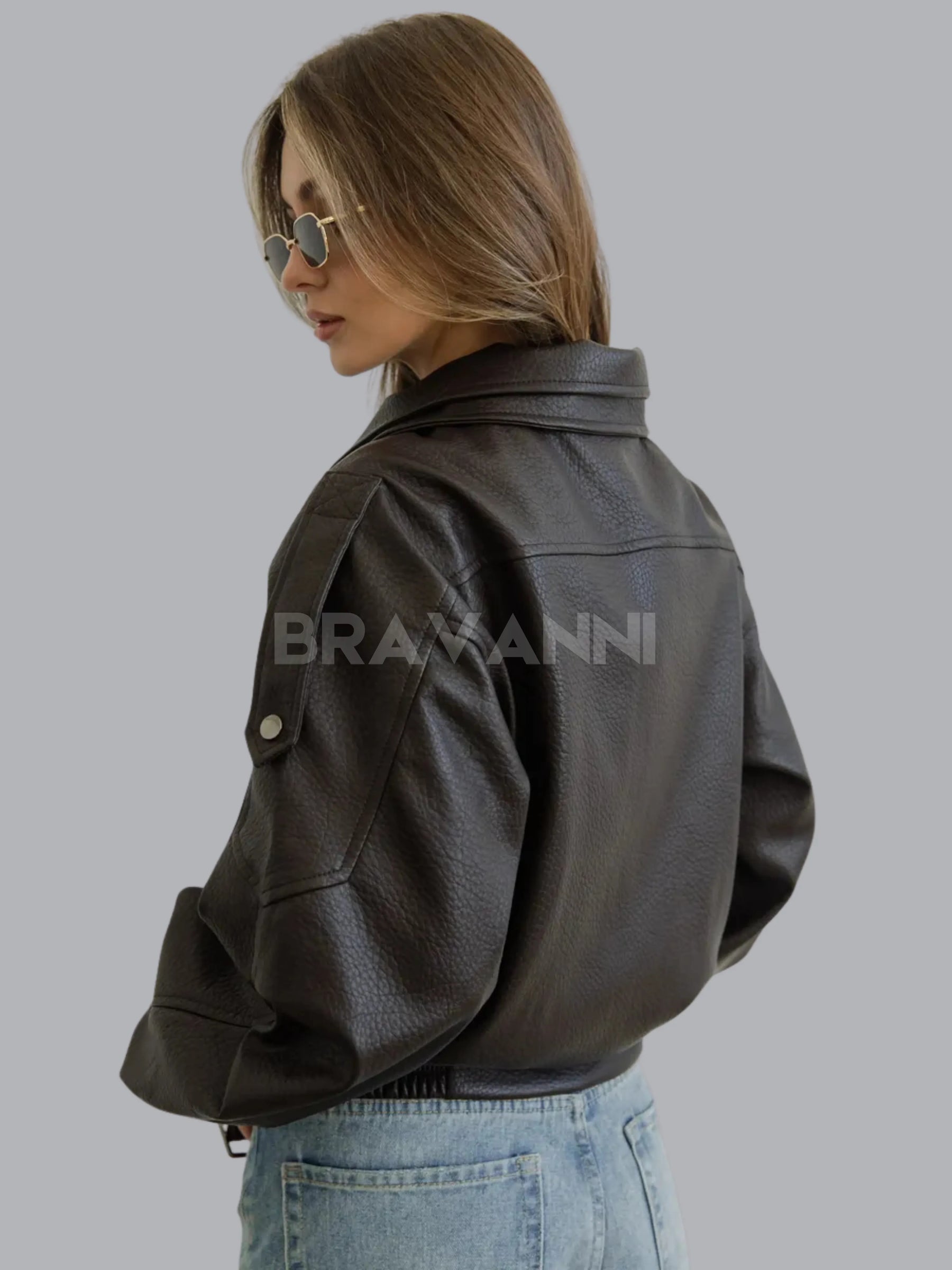 Jaqueta Bomber Oversized com Zíper e Botões - RetroVibe