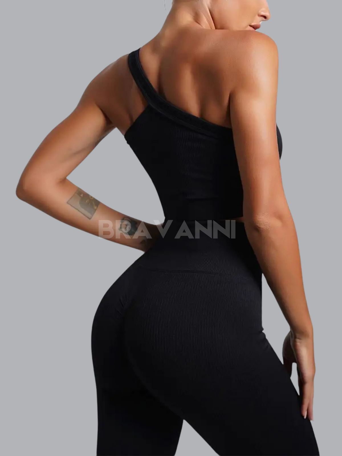 Conjunto Fitness com Top de Ombro Único e Short de Cintura Alta - ActivePulse