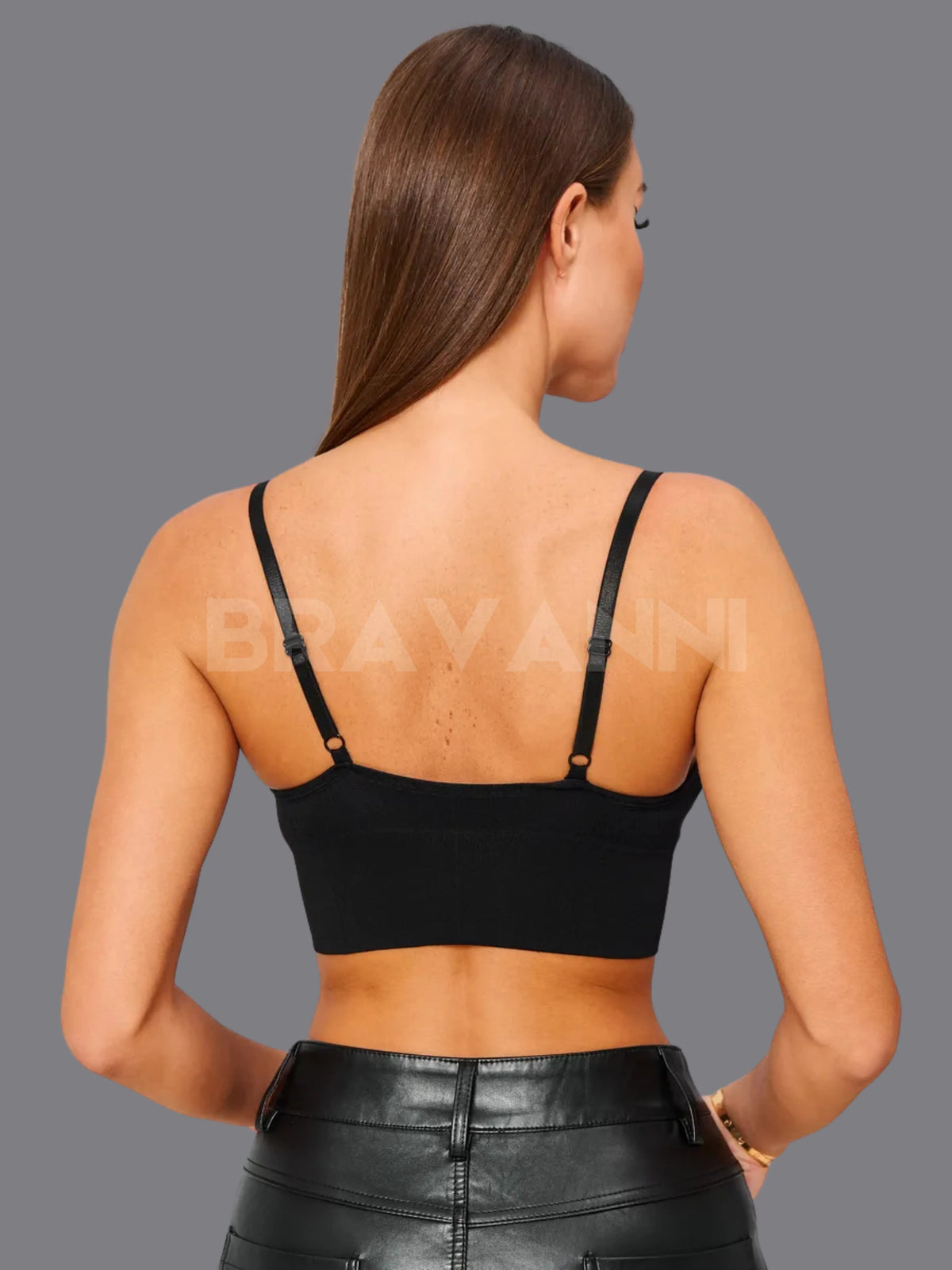 Top Cropped Esportivo com Alças Ajustáveis e Efeito Push-Up CroLift