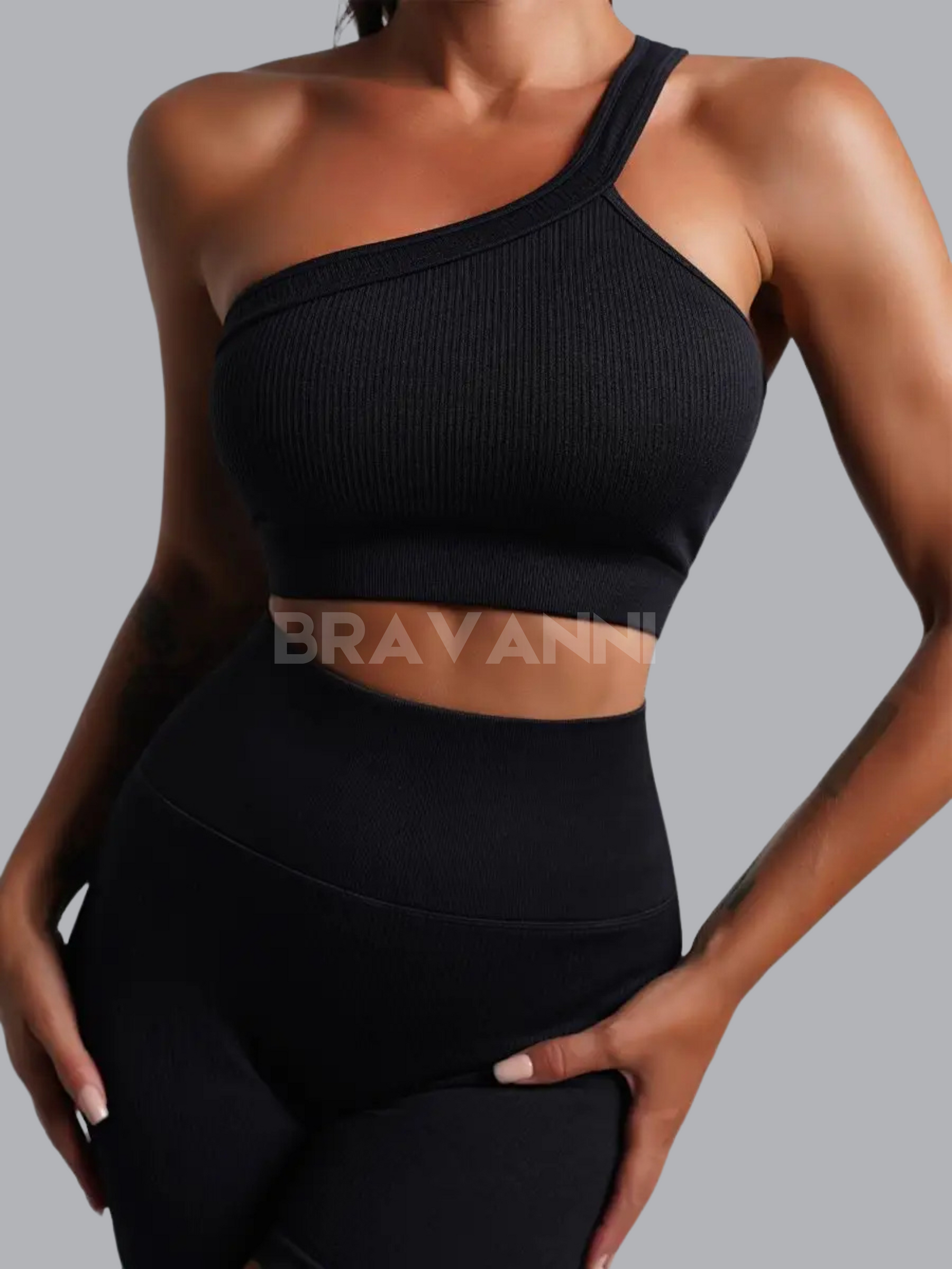 Conjunto Fitness com Top de Ombro Único e Short de Cintura Alta - ActivePulse