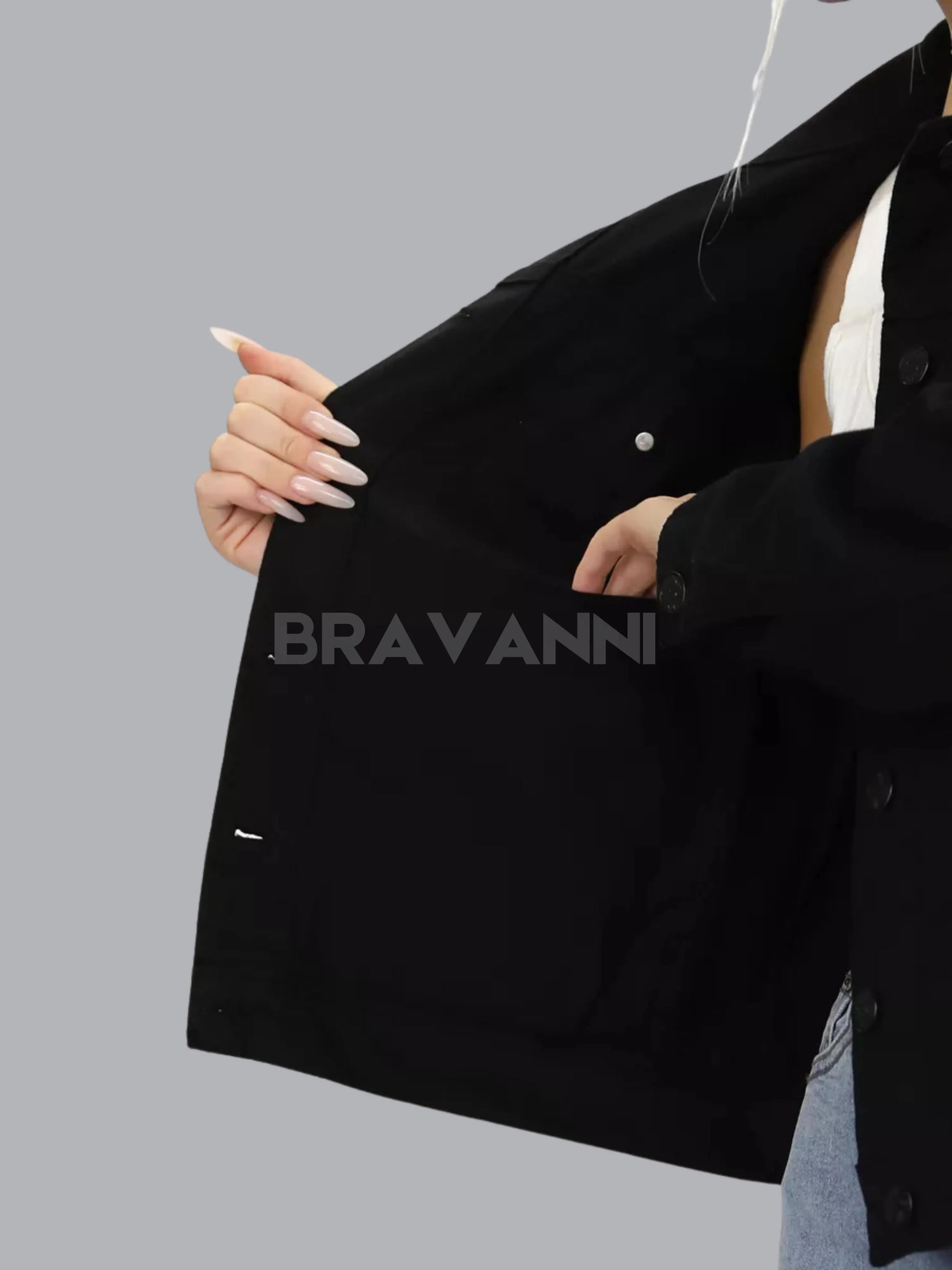 Jaqueta Jeans Oversized com Bolsos Laterais - FreeVibe