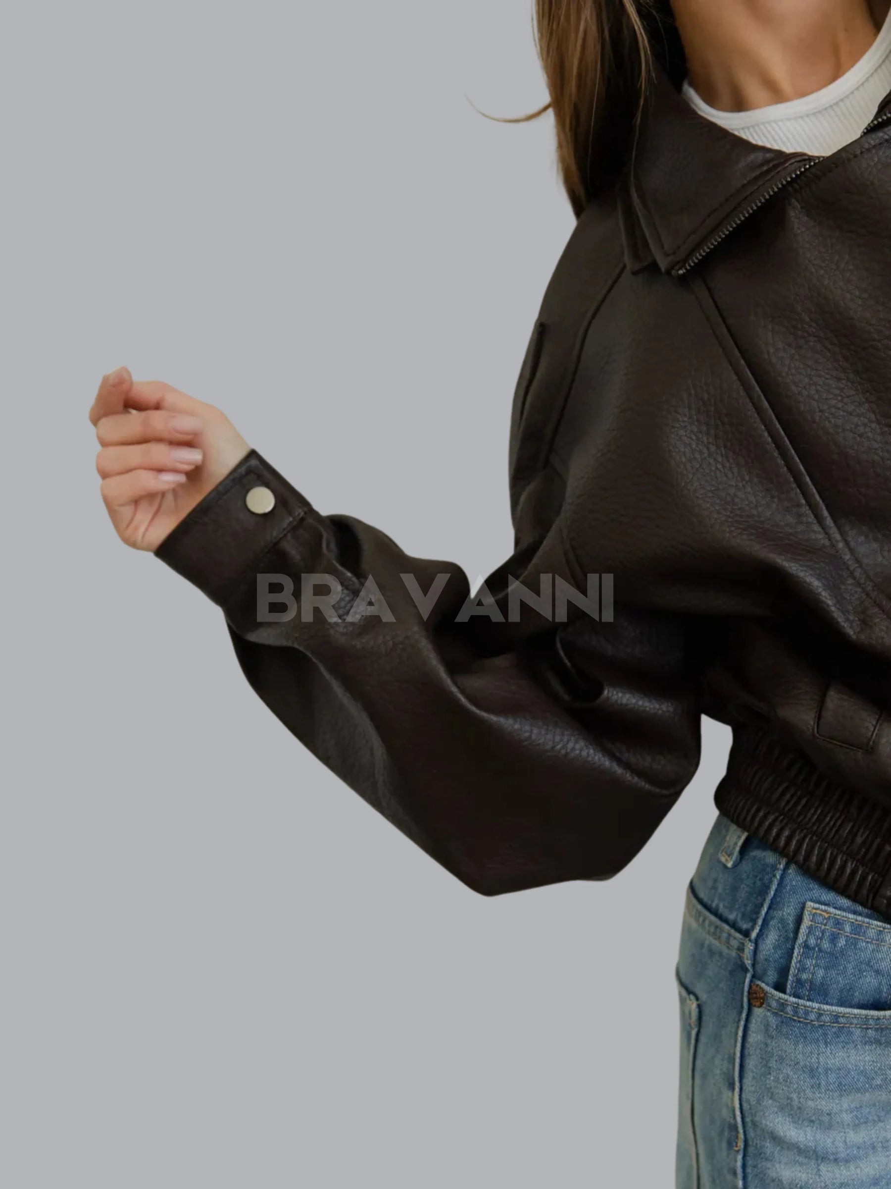 Jaqueta Bomber Oversized com Zíper e Botões - RetroVibe