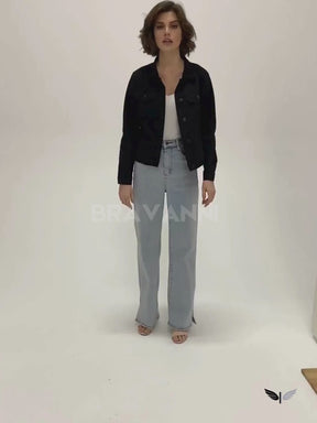 Jaqueta Jeans Oversized com Bolsos Laterais - FreeVibe